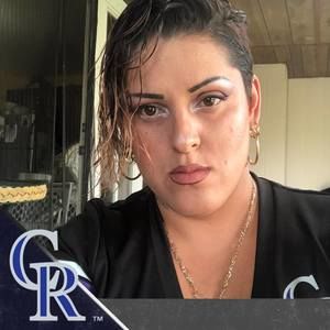 Meet your Posher, Lorena